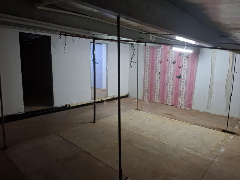 Kedai untuk Dijual di Bukit Rahman Putra (Sungai Buloh) - Vicky Tay - Interior - PropertyGuru.com.my
