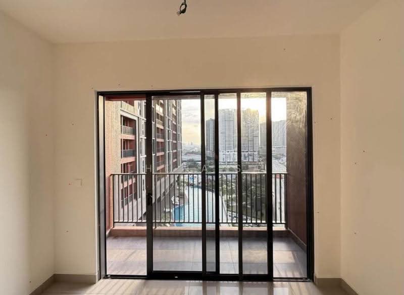 Kediaman Servis untuk Dijual di The Harmony - Athena Saw - Balcony - PropertyGuru.com.my