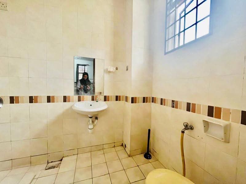 2-storey Terraced House for Sale in Seksyen 7 (Shah Alam) - Abdul Qadir - PropertyGuru.com.my