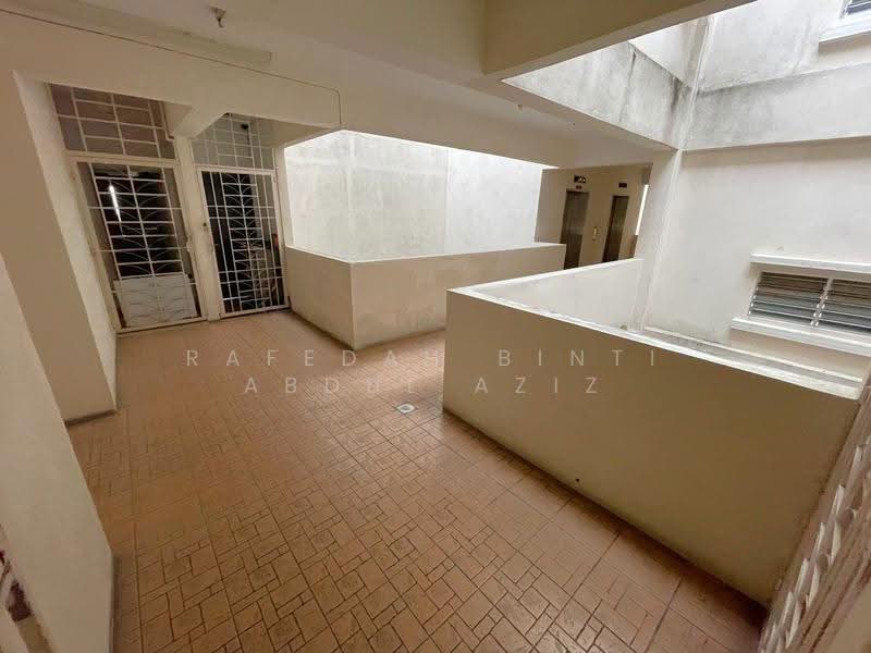 Kondominium untuk Dijual di Nilam Puri - Rafedah Binti Abdul Aziz - Corridor - PropertyGuru.com.my