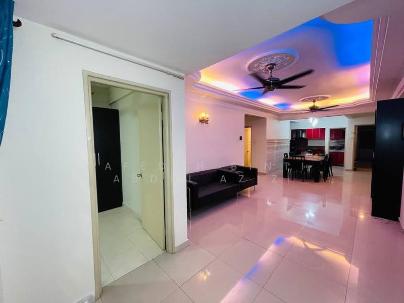 Kondominium untuk Dijual di Nilam Puri - Rafedah Binti Abdul Aziz - Living Room - PropertyGuru.com.my
