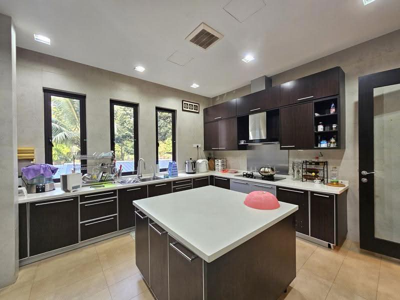 Bungalow House for Sale in Templer Park (Rawang) - Goh Kien Hua - Kitchen - PropertyGuru.com.my