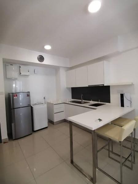 Kediaman Servis untuk Dijual di Eclipse Residence @ Pan'gaea - Dylan Lai - Kitchen - PropertyGuru.com.my