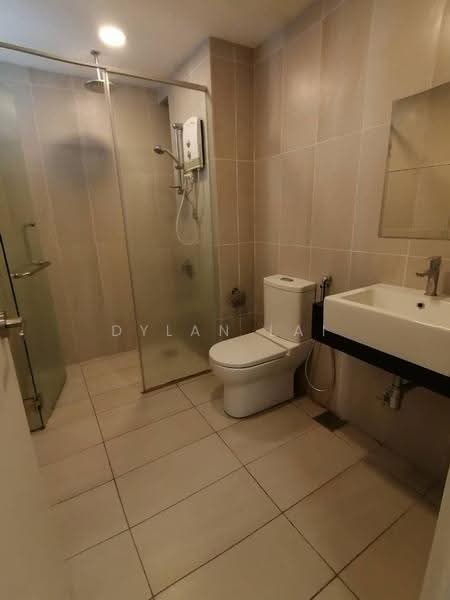 Kediaman Servis untuk Dijual di Eclipse Residence @ Pan'gaea - Dylan Lai - Bathroom - PropertyGuru.com.my