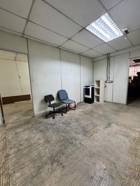 Terrace Factory for Sale in Permas Jaya (Johor) - Carson . - Interior - PropertyGuru.com.my