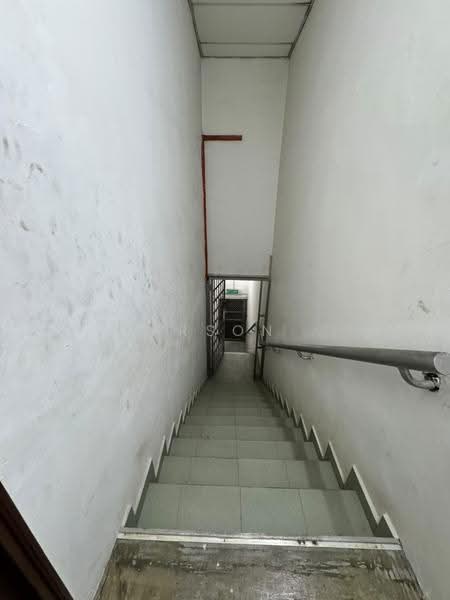 Terrace Factory for Sale in Permas Jaya (Johor) - Carson . - Corridor - PropertyGuru.com.my