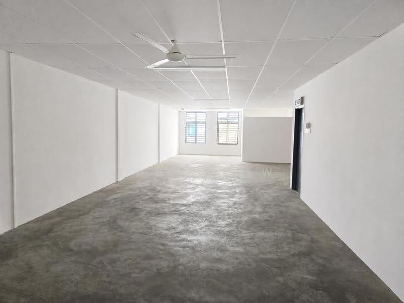 Kedai / Pejabat untuk Disewa di Taman Limbongan Indah (Klebang) - Eddy Leow - Interior - PropertyGuru.com.my