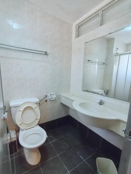 Terraced House for Rent in Taman Bukit Permata (Selayang) - Kathreen Thang - Bathroom - PropertyGuru.com.my