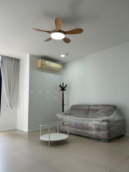 Kediaman Servis untuk Disewa di Arcoris Residences - Nurul Abd Latif - Living Room - PropertyGuru.com.my