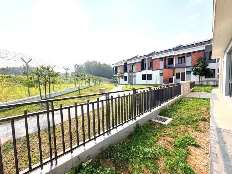 Rumah Teres 2-Tingkat untuk Dijual di Elmina (Shah Alam) - Syafiq Sharifudin - Exterior - PropertyGuru.com.my