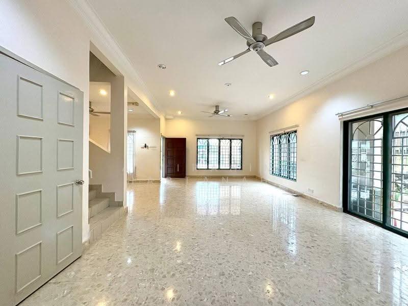 Semi-Detached House for Sale in Ampang (Selangor) - AimiRahim Hartanah - Living Room - PropertyGuru.com.my