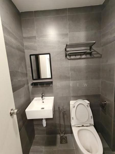 Kondominium untuk Disewa di Nestree Residence - Julian Kew - Bathroom - PropertyGuru.com.my
