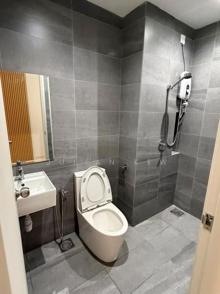 Kondominium untuk Disewa di Nestree Residence - Julian Kew - Bathroom - PropertyGuru.com.my