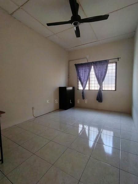 Rumah Teres 2-Tingkat untuk Dijual di Bandar Nusaputra (Puchong) - KS Lee - 2nd Bedroom - PropertyGuru.com.my