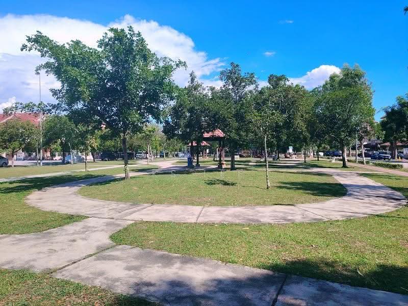 Rumah Teres 2-Tingkat untuk Dijual di Bandar Nusaputra (Puchong) - KS Lee - Garden - PropertyGuru.com.my