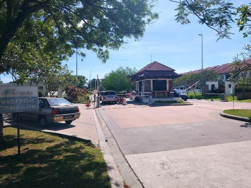 Rumah Teres 2-Tingkat untuk Dijual di Bandar Nusaputra (Puchong) - KS Lee - Guard House - PropertyGuru.com.my