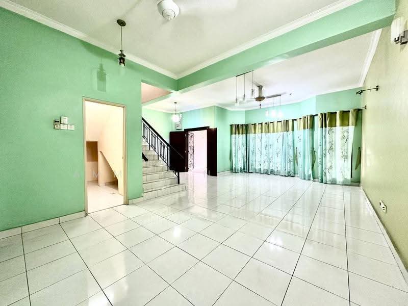 2-storey Terraced House for Sale in Bandar Tun Hussein Onn (Cheras) - Ammeer Nadzrai - Living Room - PropertyGuru.com.my