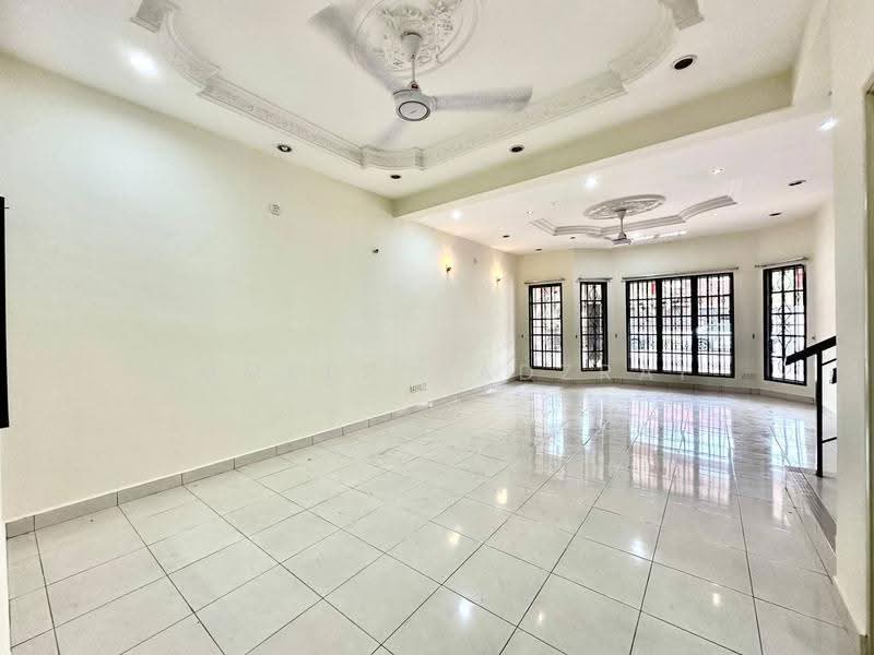 2-storey Terraced House for Sale in Bandar Tun Hussein Onn (Cheras) - Ammeer Nadzrai - Living Room - PropertyGuru.com.my