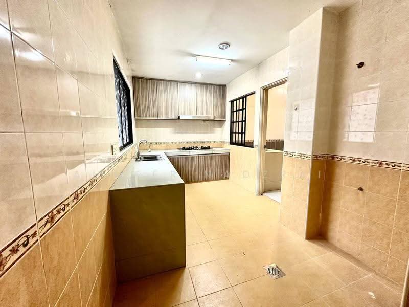 2-storey Terraced House for Sale in Bandar Tun Hussein Onn (Cheras) - Ammeer Nadzrai - Kitchen - PropertyGuru.com.my