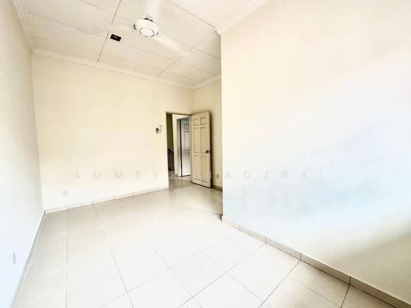 2-storey Terraced House for Sale in Bandar Tun Hussein Onn (Cheras) - Ammeer Nadzrai - Interior - PropertyGuru.com.my