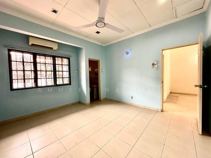 2-storey Terraced House for Sale in Bandar Tun Hussein Onn (Cheras) - Ammeer Nadzrai - Interior - PropertyGuru.com.my