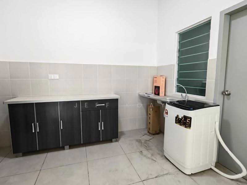 Service Residence for Rent at Palm Garden - Jeff Koay - Kitchen - PropertyGuru.com.my