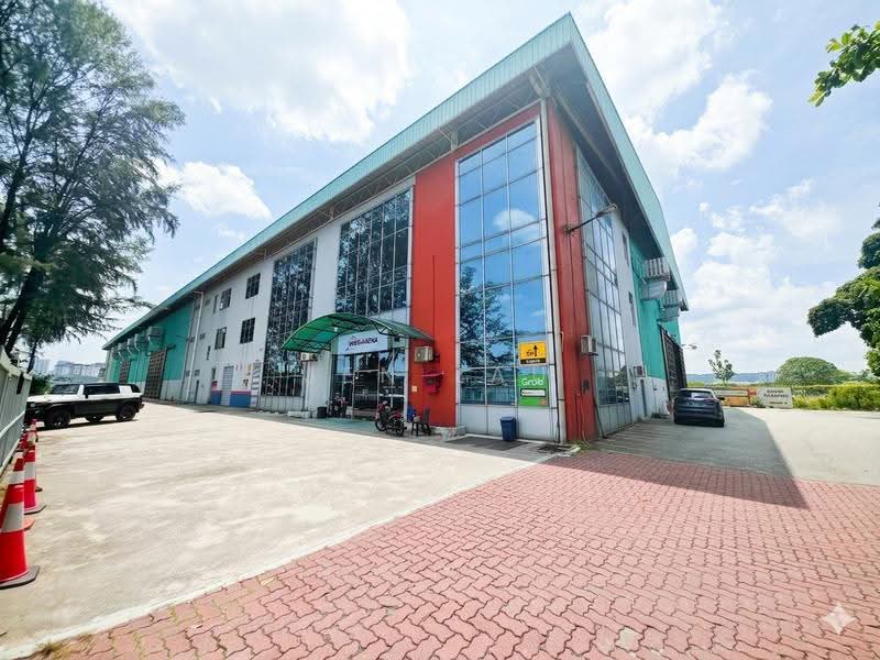 Gudang untuk Disewa di Taman Perindustrian Subang (Subang Jaya) - Jen Lau - Exterior - PropertyGuru.com.my