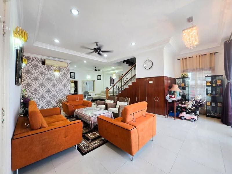Semi-Detached House for Sale in Ampang Jaya (Ampang) - Zul Syafiq - Living Room - PropertyGuru.com.my