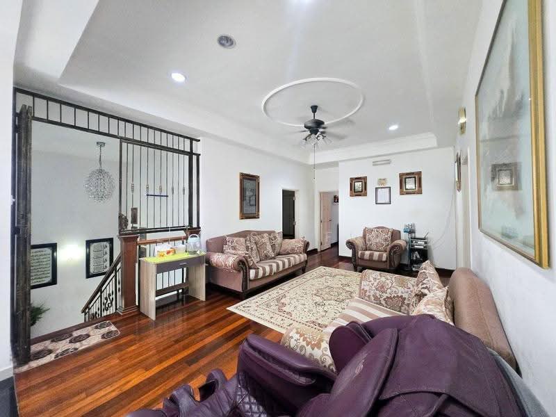 Semi-Detached House for Sale in Ampang Jaya (Ampang) - Zul Syafiq - Living Room - PropertyGuru.com.my