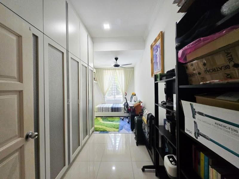 Semi-Detached House for Sale in Ampang Jaya (Ampang) - Zul Syafiq - Corridor - PropertyGuru.com.my