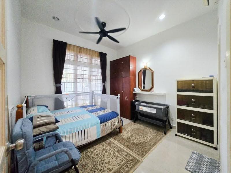Semi-Detached House for Sale in Ampang Jaya (Ampang) - Zul Syafiq - Bedroom - PropertyGuru.com.my