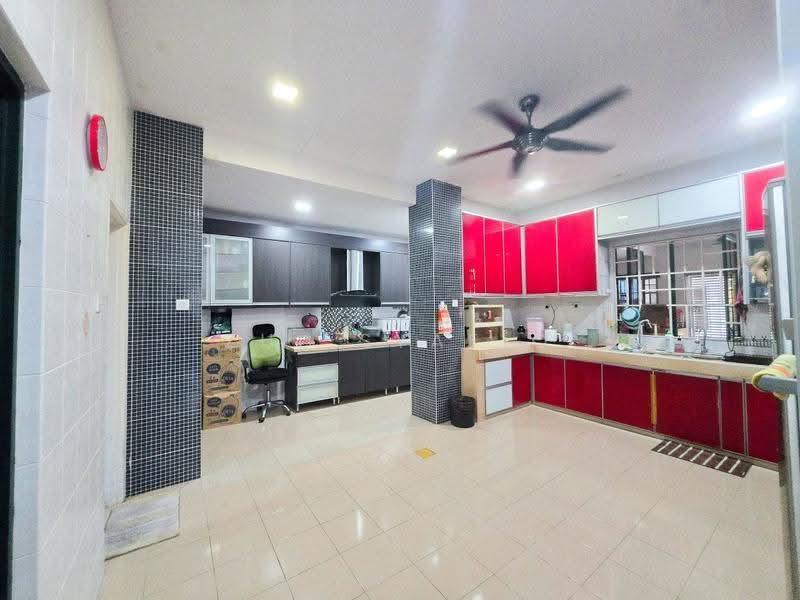 Semi-Detached House for Sale in Ampang Jaya (Ampang) - Zul Syafiq - Kitchen - PropertyGuru.com.my