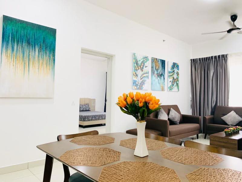 Kediaman Servis untuk Disewa di Setia City Residences - Aimns Goy - Living Room - PropertyGuru.com.my