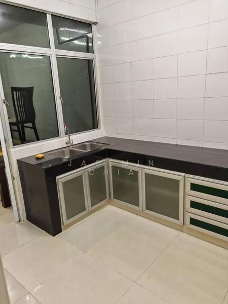 Rumah Teres 2-Tingkat untuk Dijual di Taman Bukit Maluri (Kepong) - Jasemin Chia - Kitchen - PropertyGuru.com.my