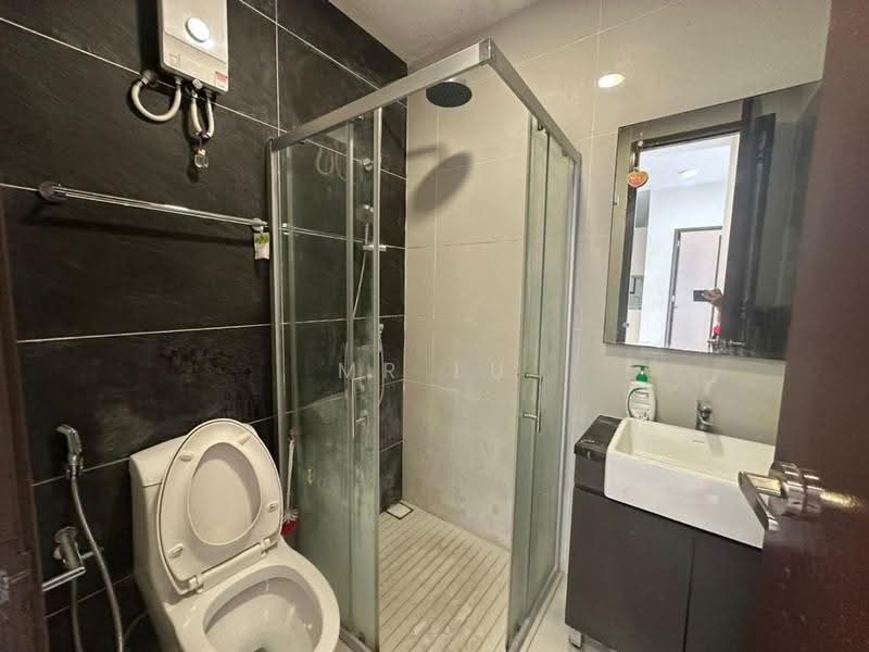 Condominium for Rent at Lovell @ Country Garden Danga Bay - Mr Lu - PropertyGuru.com.my