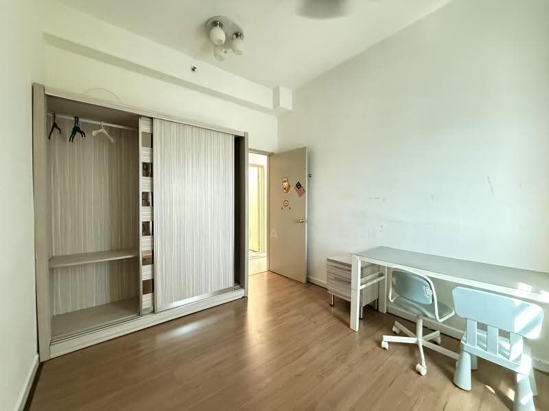 Condominium for Sale at One World 1 - Alicia Poh - Bedroom - PropertyGuru.com.my