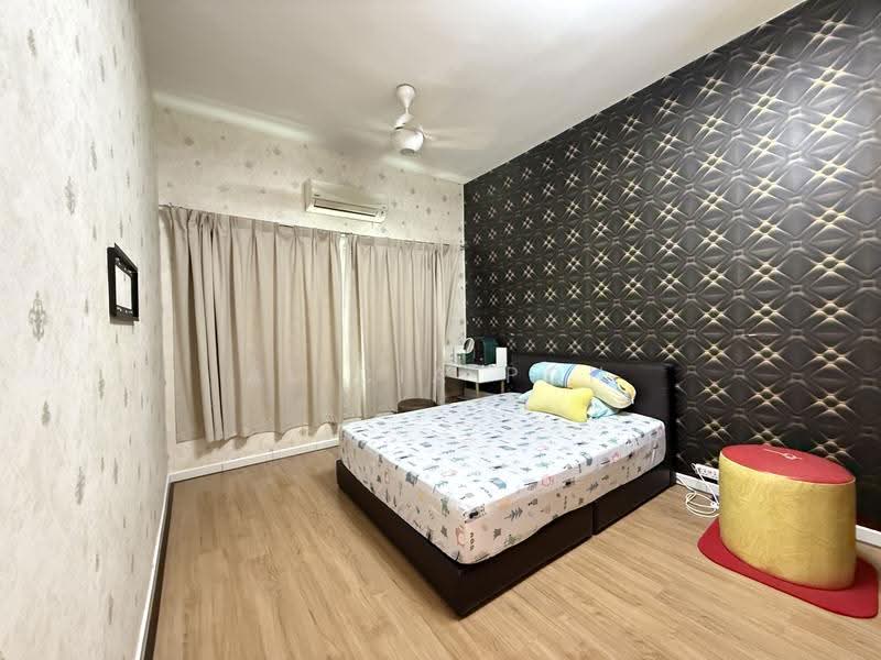 Condominium for Sale at One World 1 - Alicia Poh - Bedroom - PropertyGuru.com.my