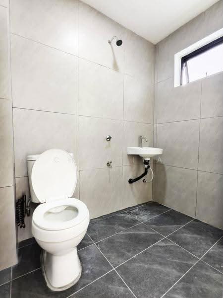 Rumah Teres 2-Tingkat untuk Dijual di Bandar Selesa Jaya (Skudai) - Christina Ang - Bathroom - PropertyGuru.com.my