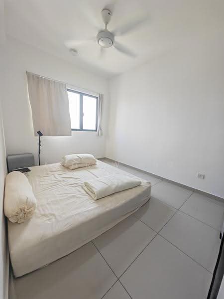 Kediaman Servis untuk Disewa di Huni @ Eco Ardence - Andrew Ang - Bedroom - PropertyGuru.com.my