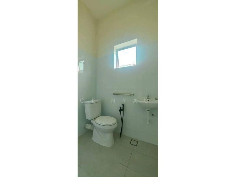 2-storey Terraced House for Sale in Ipoh (Perak) - Ck Nyau - Bathroom - PropertyGuru.com.my