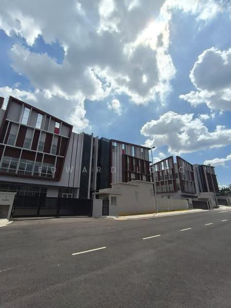 Kilang untuk Dijual di Balakong (Selangor) - Edward Long - Exterior - PropertyGuru.com.my