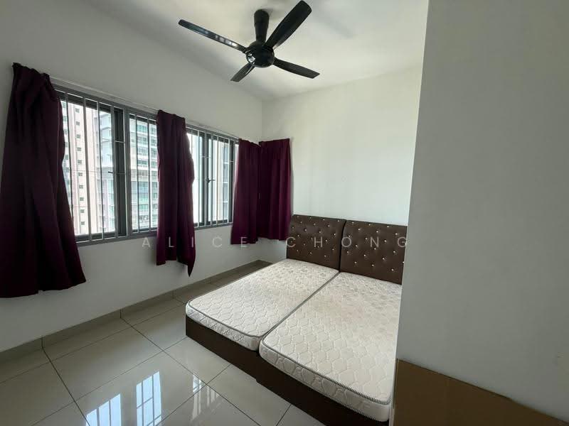 Kediaman Servis untuk Dijual di Almyra Residences - Alice Chong - Bedroom - PropertyGuru.com.my
