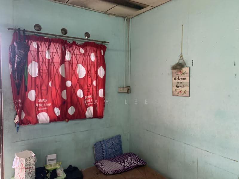 Rumah Flat untuk Dijual di Taman Cempaka - Ray Lee - Bedroom - PropertyGuru.com.my