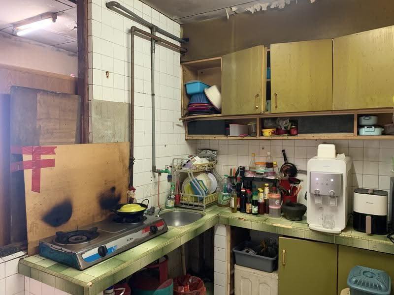 Rumah Flat untuk Dijual di Taman Cempaka - Ray Lee - Kitchen - PropertyGuru.com.my