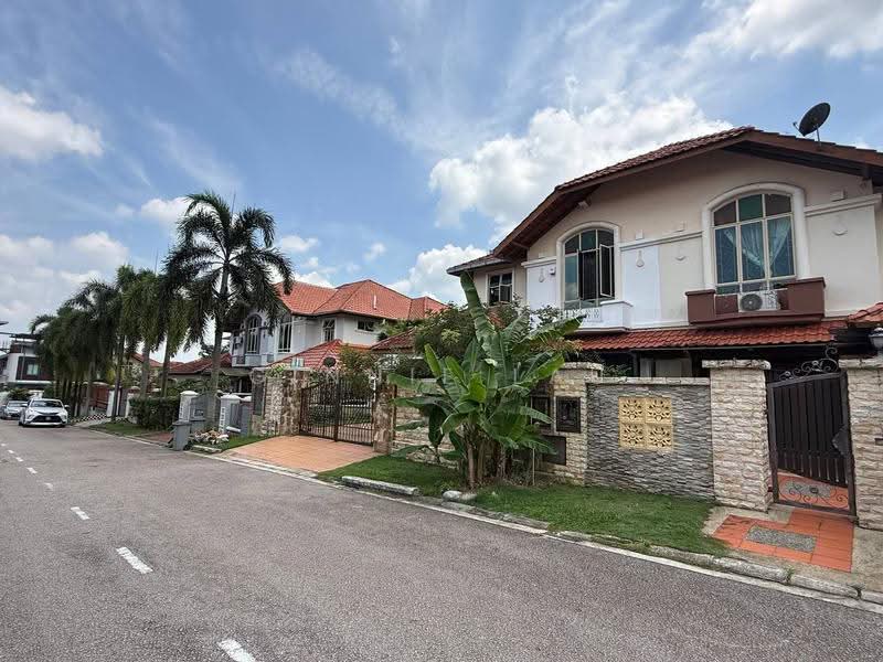 Semi-Detached House for Sale in Taman Impian Emas (Skudai) - Ginnie Lau - Exterior - PropertyGuru.com.my