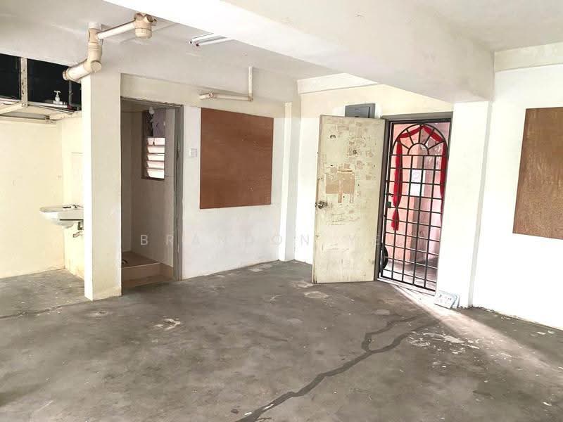Shop for Rent in Taman Equine (Seri Kembangan) - Brandon Yee - Interior - PropertyGuru.com.my