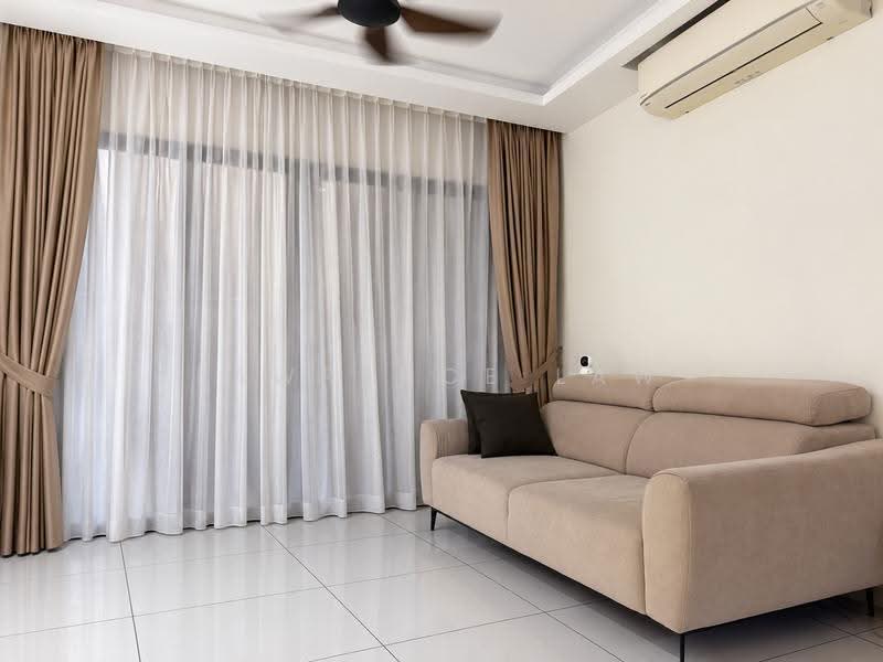 Kediaman Servis untuk Disewa di Millerz Square Serviced Residence - Lawrence Law - Living Room - PropertyGuru.com.my