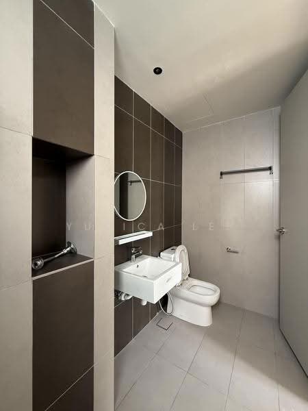 Kondominium untuk Dijual di Mutiara Hilltop - Yunica Lee - Bathroom - PropertyGuru.com.my
