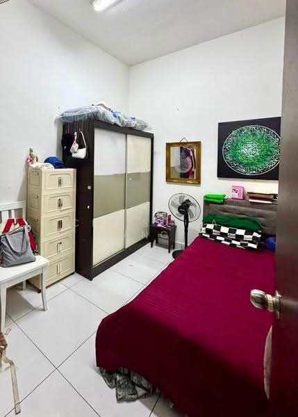 2-storey Terraced House for Sale in Taman Bestari Indah (Ulu Tiram) - Christina Ang - Bedroom - PropertyGuru.com.my