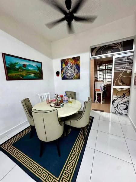 2-storey Terraced House for Sale in Taman Bestari Indah (Ulu Tiram) - Christina Ang - Dining Room - PropertyGuru.com.my